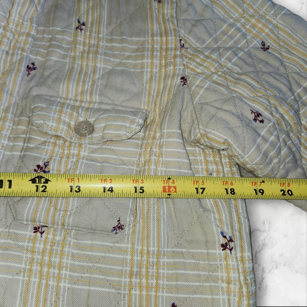 Roxy Quilted Button Down Flannel - image 7